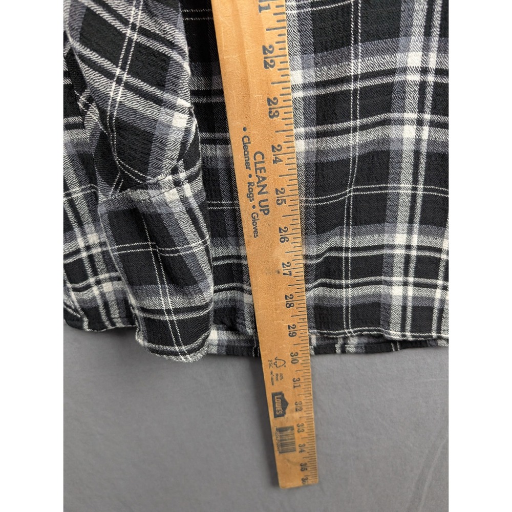 Torrid Womens Black White Plaid V-Neck Long Sleeve Blouse Top Size 0 - Picture 3 of 8